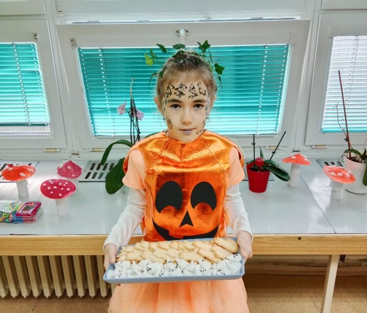 Halloweenský rej na Studánce Halloweenský rej na Studánce