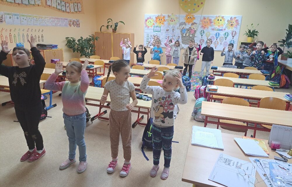 Sněhulákova škola v prvních třídách