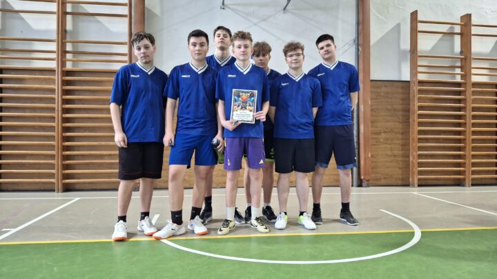 Košíková – městské kolo starších chlapců