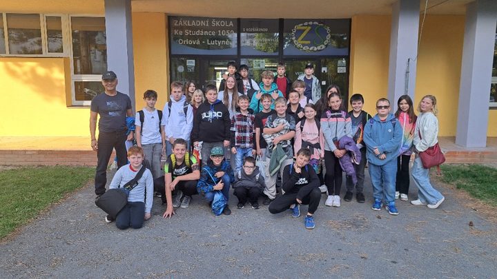 Studánka  plave  – ocenění nejlepších z Plavecké soutěže měst